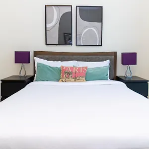 Apartment Westminster Claren Tower - Downtown, Dubai